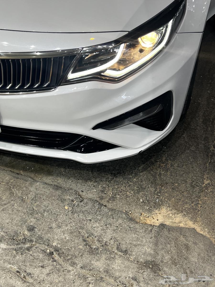 Daytime lights change63654907789443114