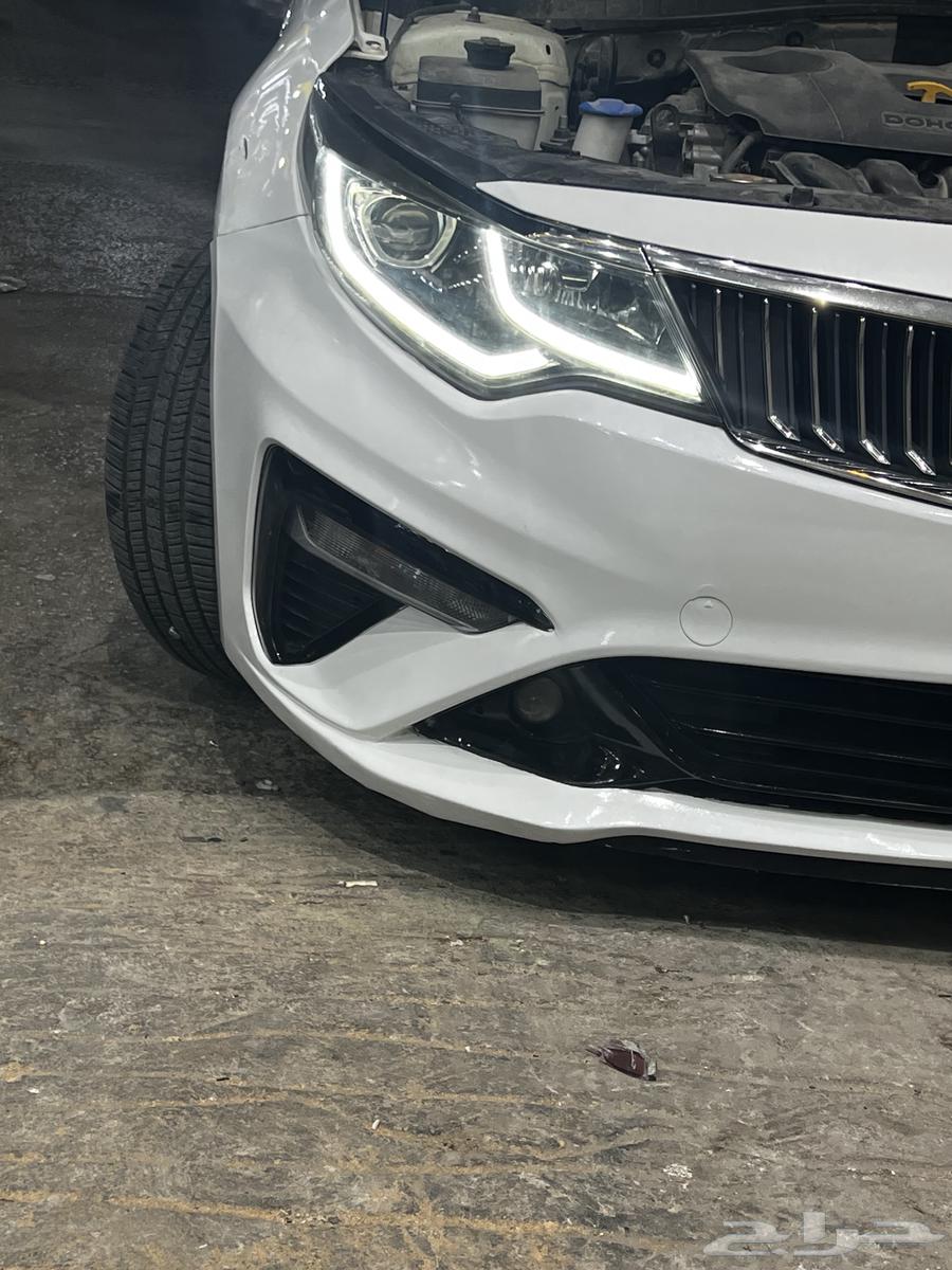 Daytime lights change63654907789443113