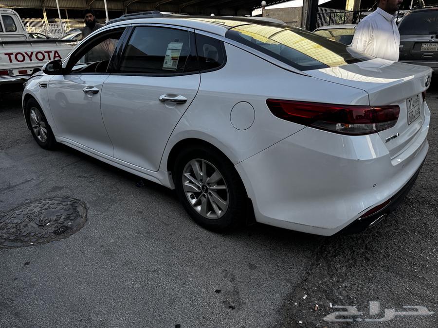 Kia Optima 201863654665229699112