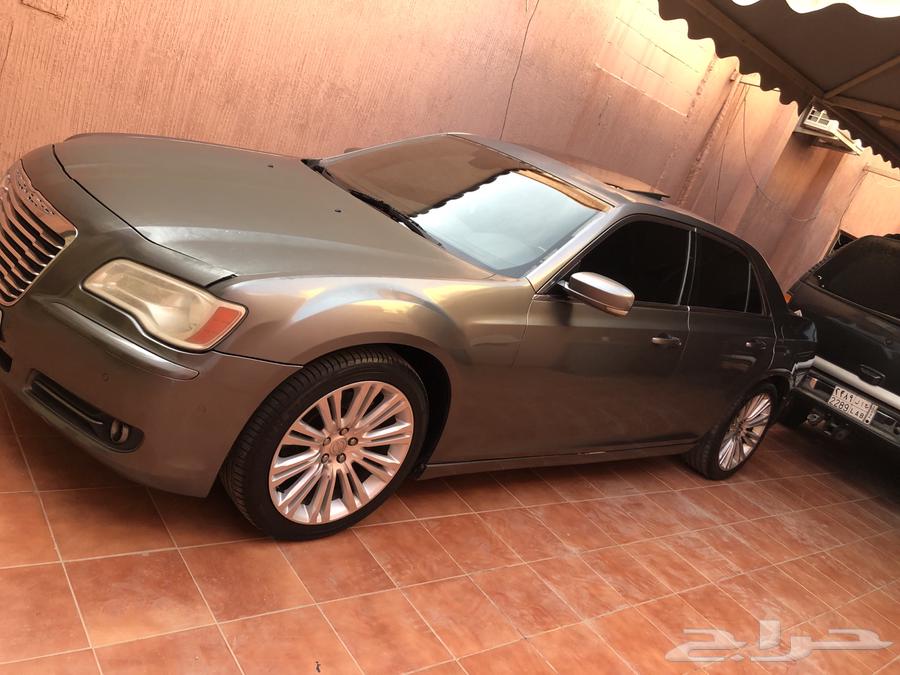 Chrysler 2012 Hemi 8 Cylinder63654666254211110