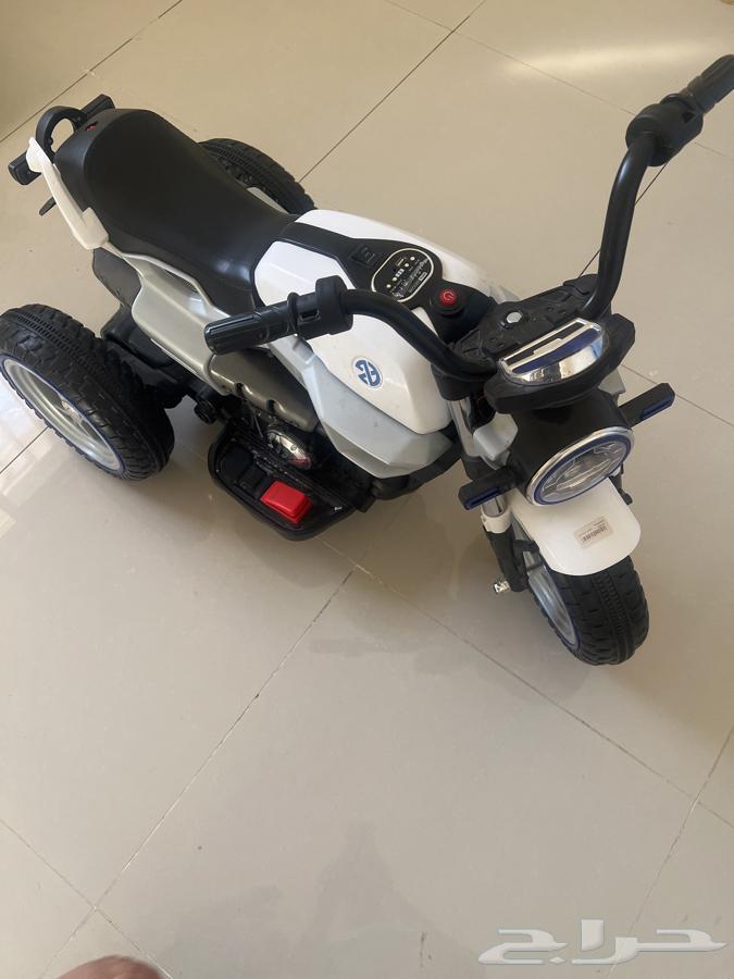 دباب اطفال شبه جديد بطاريه عطلانه63618864914818111