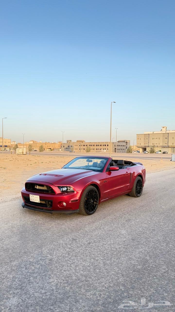 Ford Mustang 2011 Convertible 201463654900184579112