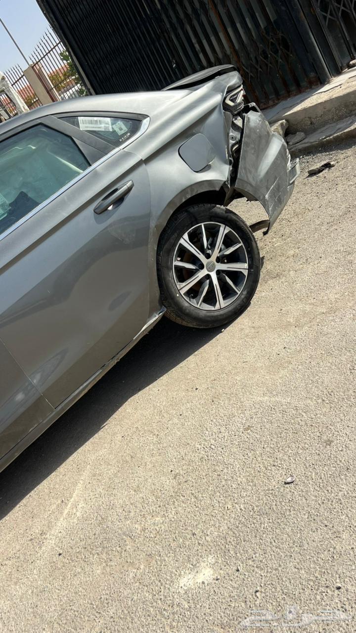 جيلي امجراند فل 23 مصدومة63654657973379111