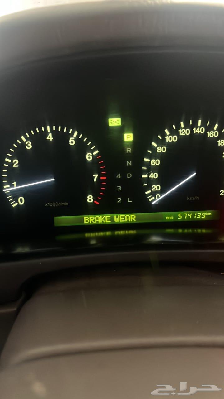 لكزس LS40063654659366915110