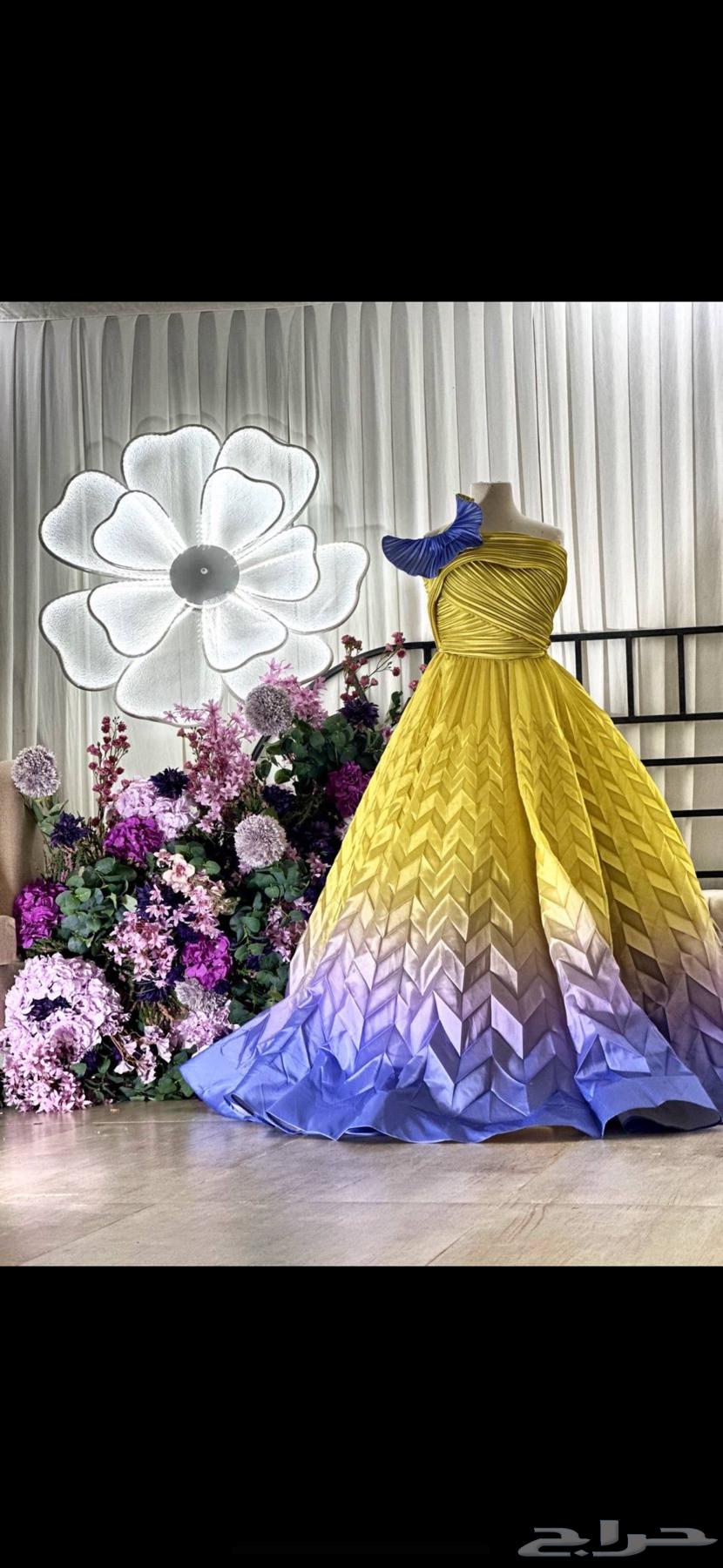 Dress for rent for 150063618767729537111