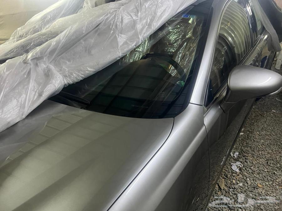 Lexus 350 ES stores everything country.63654651630978111