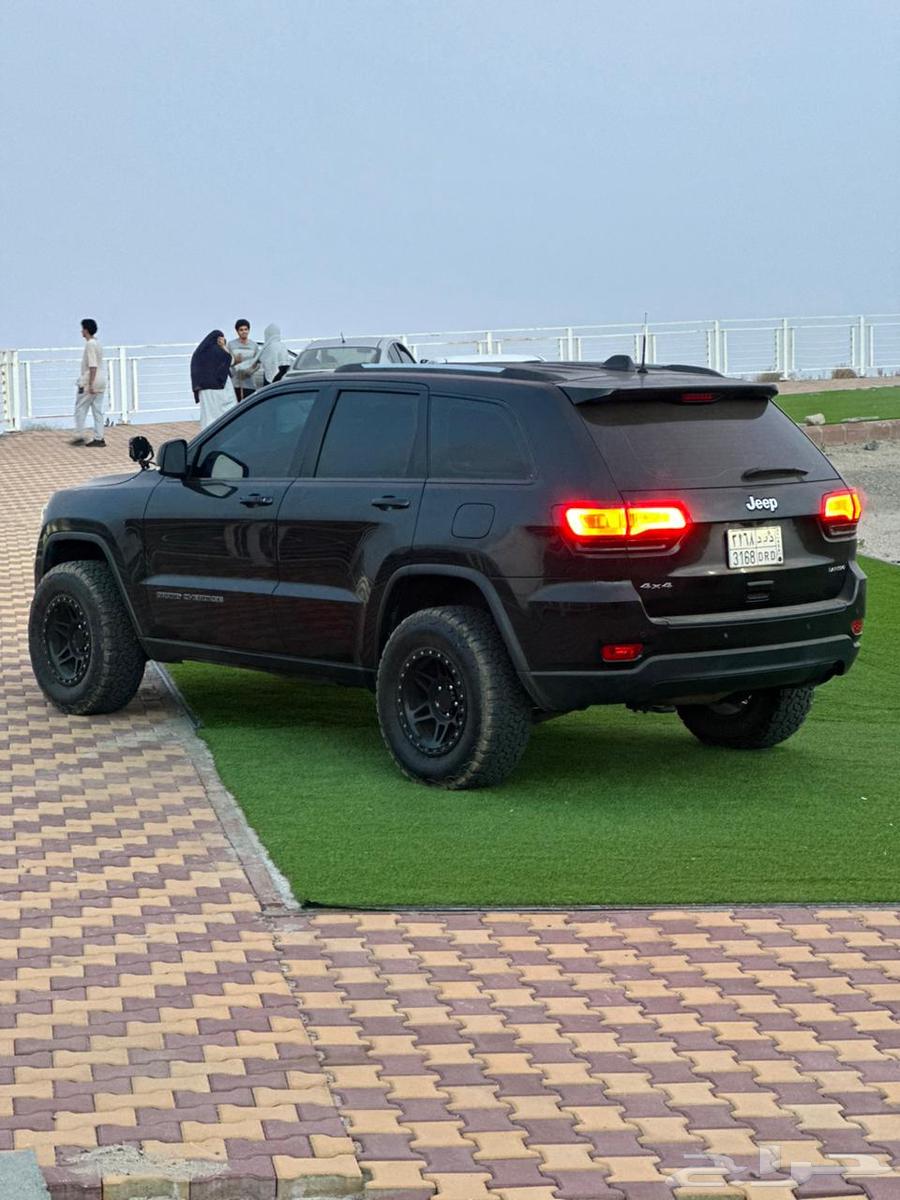 جييب جراند شيروكي 201863654663980803110
