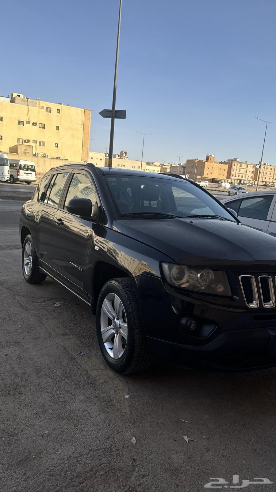جيب كومباس63654923943937110