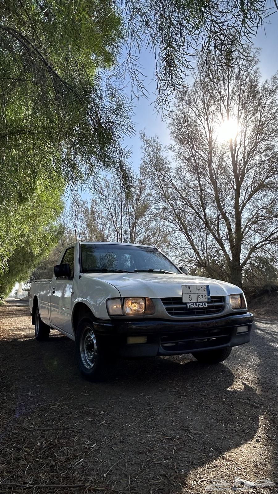 Isuzu car63654926751233114