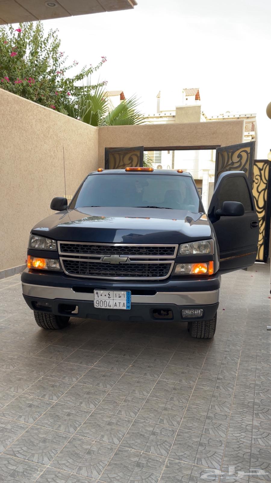 جمس شفر سلفرادو مميز ونادر63655054368769112