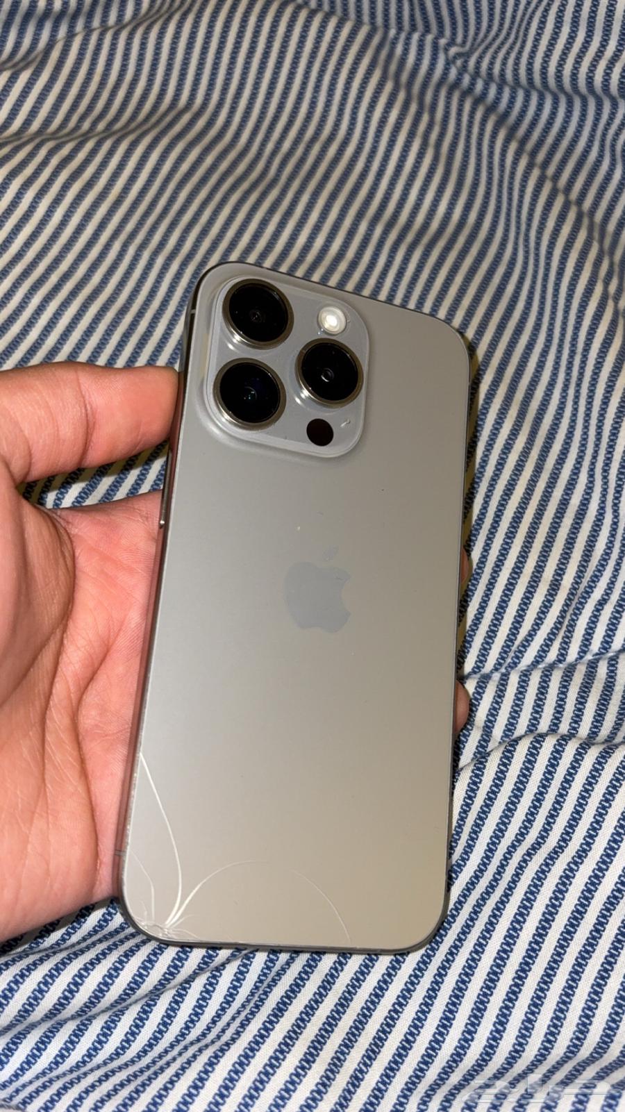 iPhone 15 Pro63624292608386112