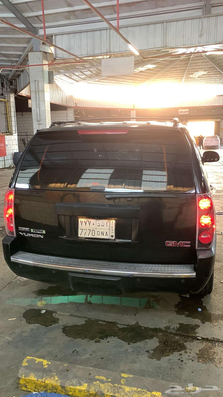 Yukon Denali 2009 mileage 222 thousand63655053443970110