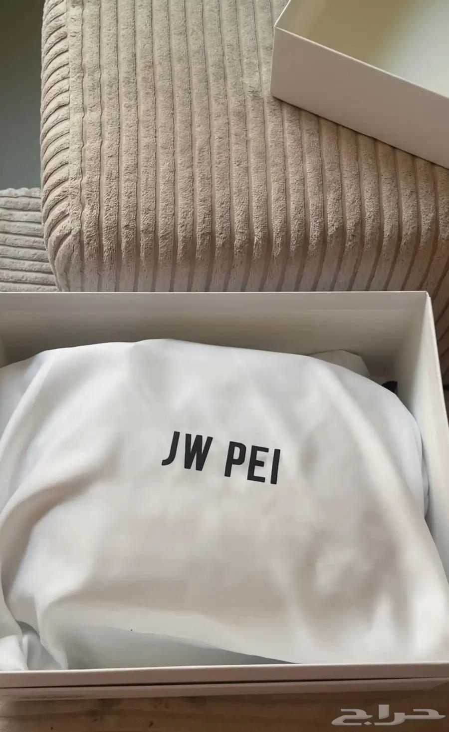 Authentic JW PEI bag, brand new with tag63618963948163114