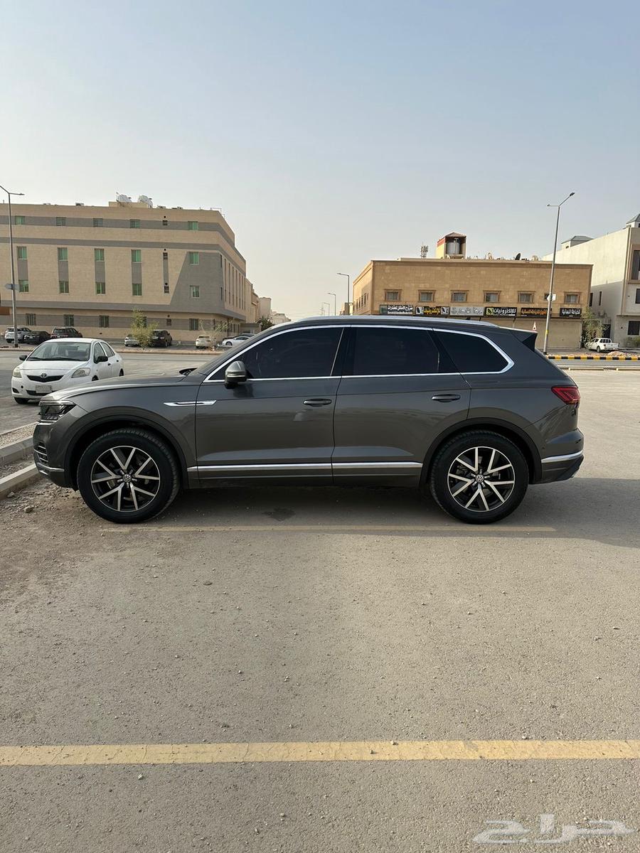 فولكس واجن طوارق Volkswagen Touareg Highline V6 201963655055248514111