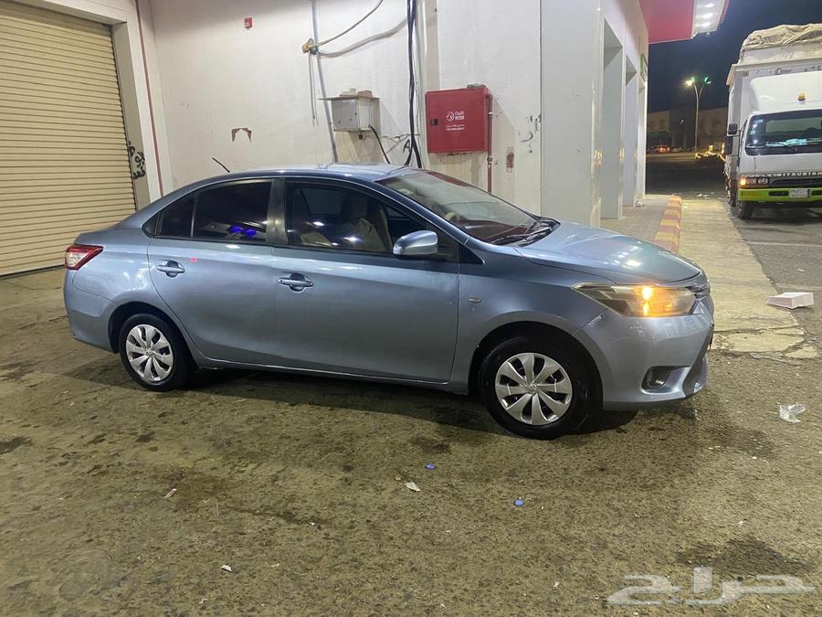 2016 Yaris with low mileage, never used63654904553601111