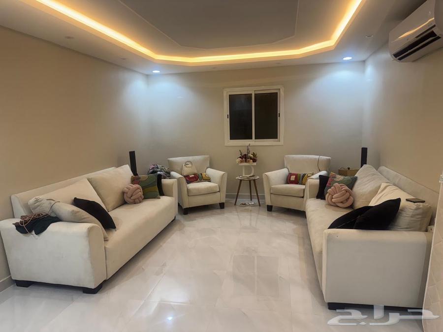 Seville close to Zone One63623966526849112