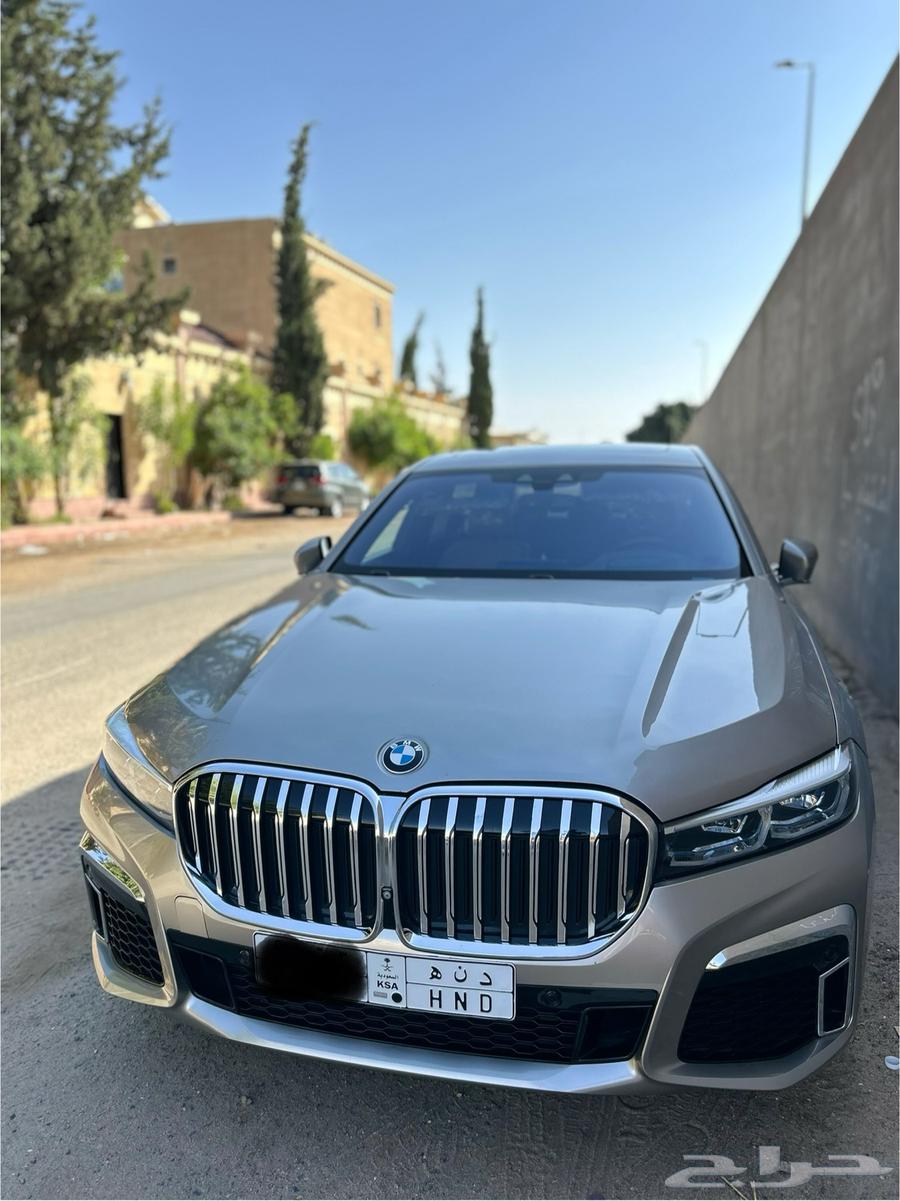 BMW 730Li 201763654913716611110