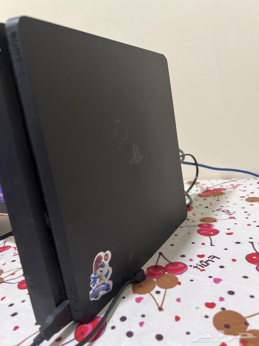 سوني 4 وشاشه سامسونج 19 بوصه ويد اصليه وسماعه63624947069569111
