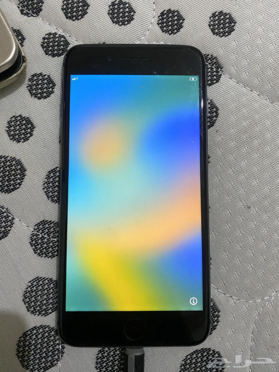 iPhone 8 Plus mobile phone63623553926146111