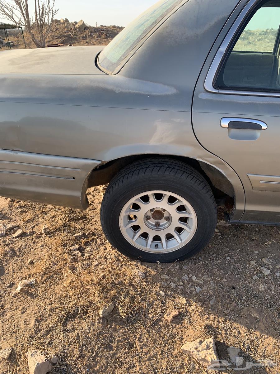 Ford Crown 200063654927789187112
