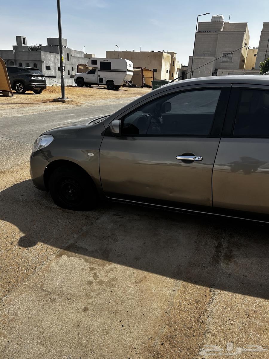 Nissan sunny 201463654927121155110
