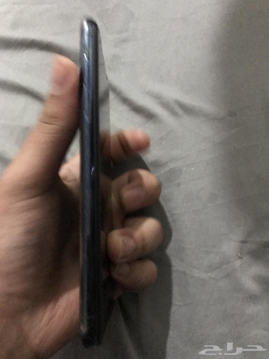 iPhone 11 Pro Max in excellent condition63624709059969113
