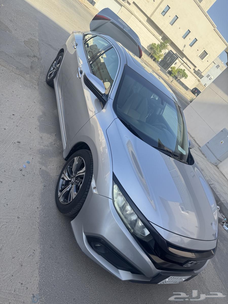 Honda Civic 202063654910636547110