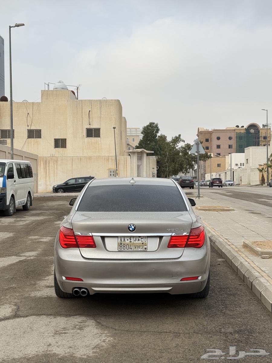 BMW 7 Series 730li 201263654922115201110