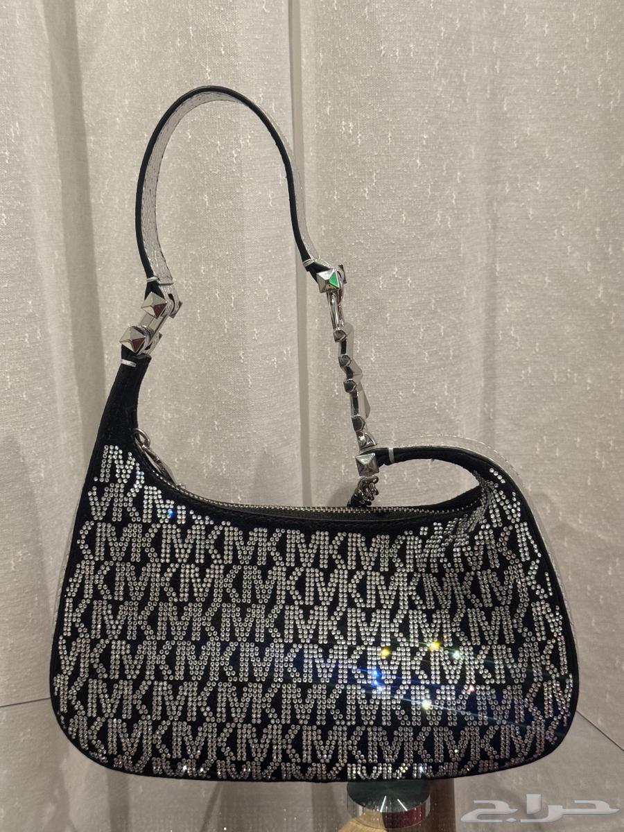 Bag63624133585793112