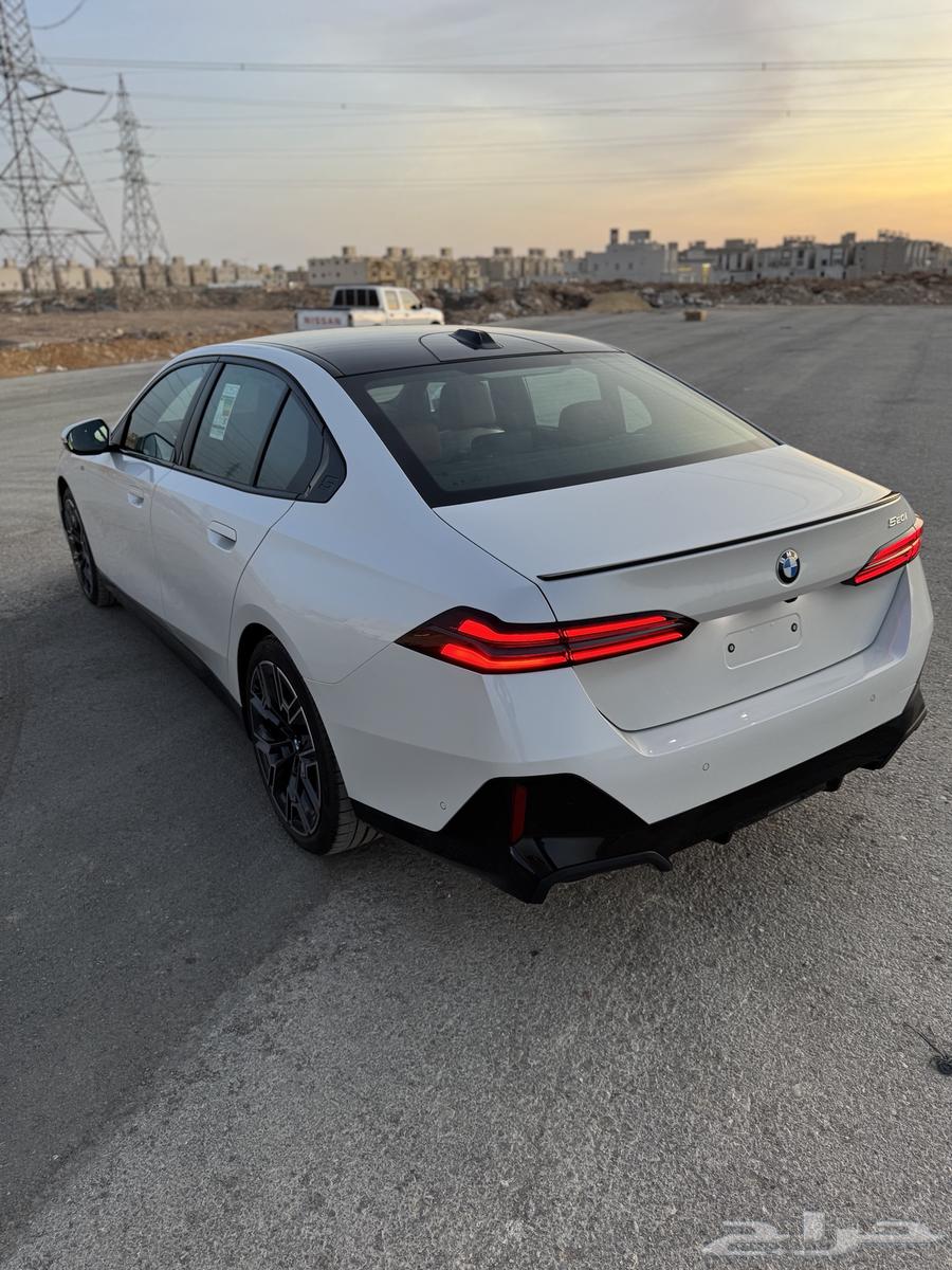 تم البيع BMW 520i m kit sport 2025 زيرو ضمان وصيانة ارخص سعر63655053391105111