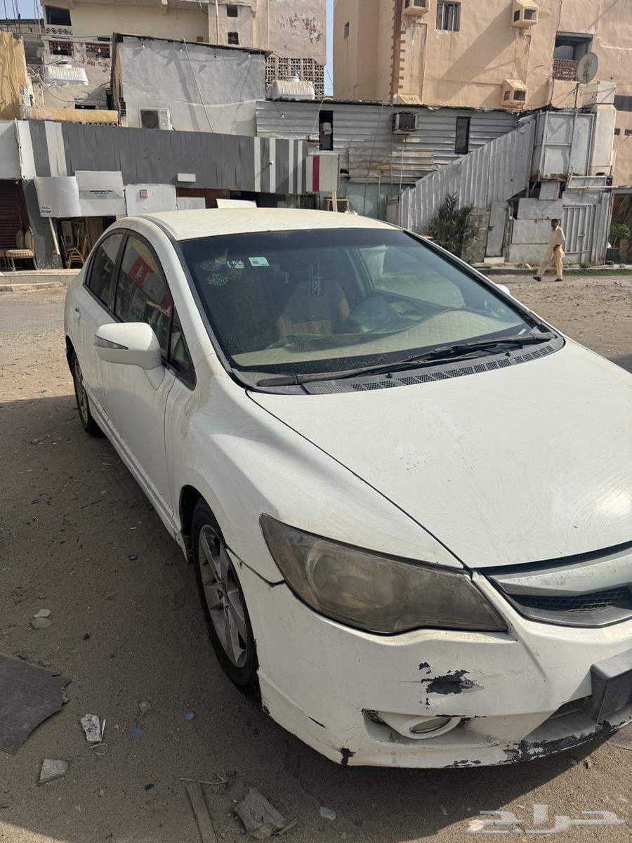Honda Civic 200963655043502466112