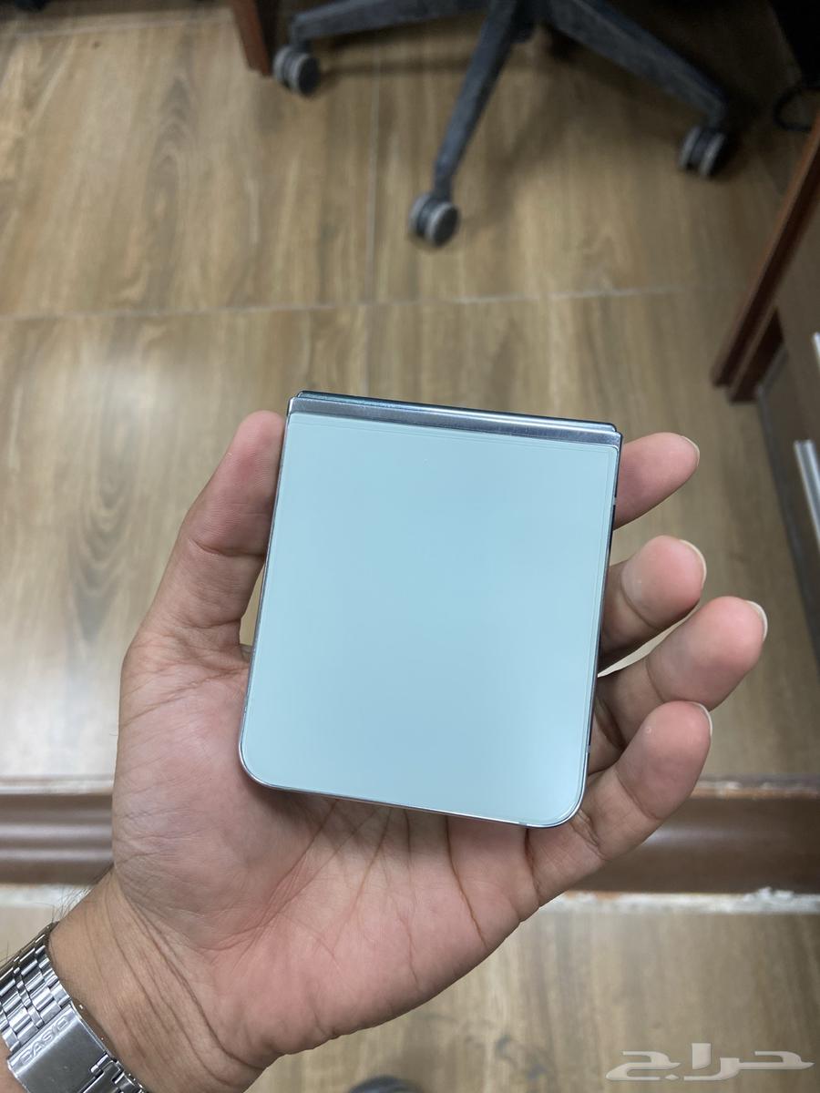 Samsung Z Flip563622382931715112