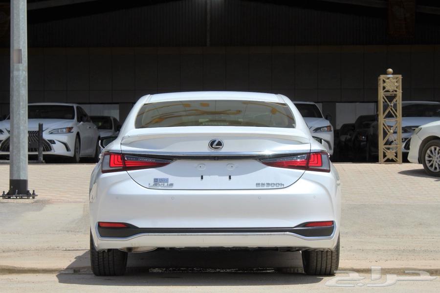 Lexus - ES300 Bh Hybrid - 2024 - Half Full - Gulf63654926658689113