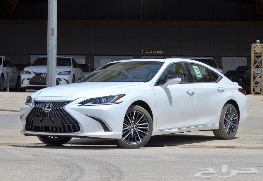 Lexus - ES300 Bh Hybrid - 2024 - Half Full - Gulf63654926658689110
