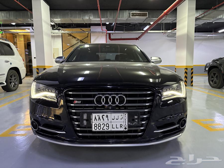 Audi S8 201363655054699265110
