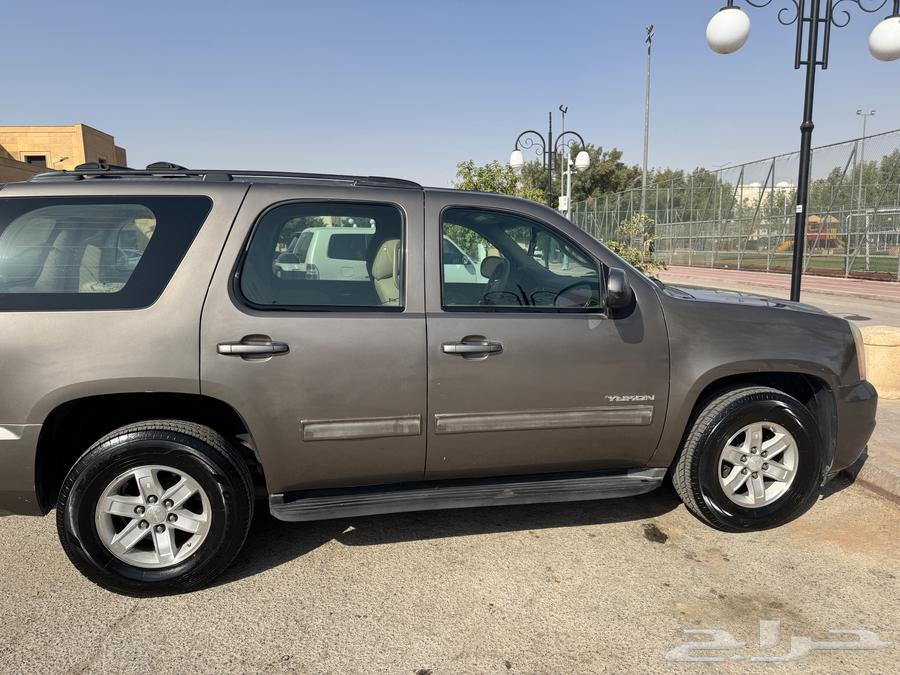GMC YUKON 201463654927141506113