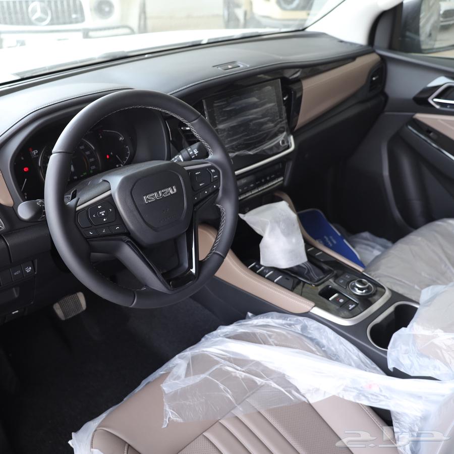 Isuzu MUX Full Option Double Cab 202563654929184130114