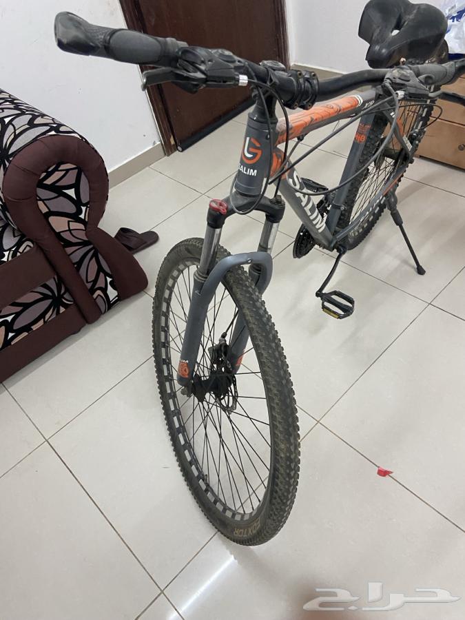 Bicycle for sale. Bargain only, no offers except from Samel63619910397955112