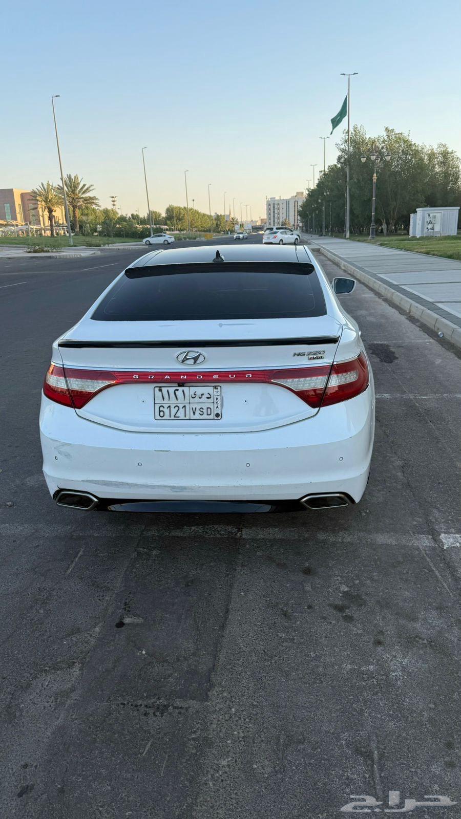 Azera 201563655046862850112