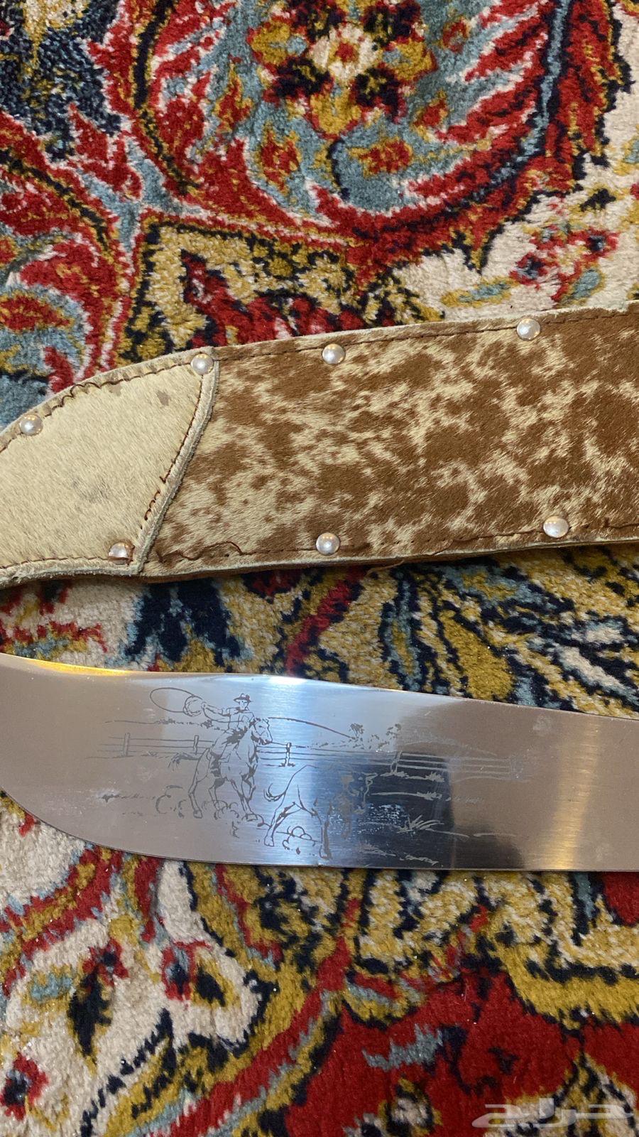 Rambo Knife and Brazilian (Collectible Heritage Knives for 80s Hunting and Camping)63621839357826113