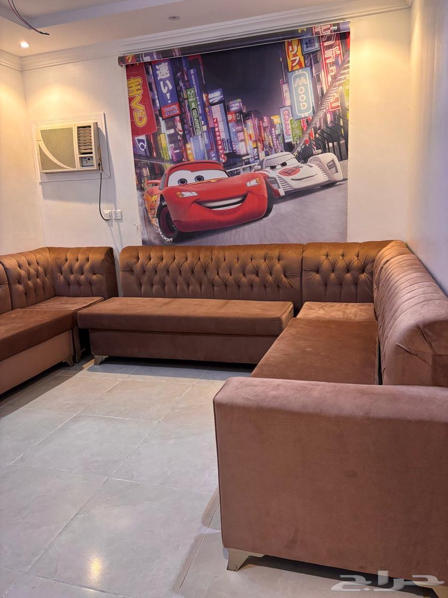 Sofa for sale, almost new and clean63620342355457113