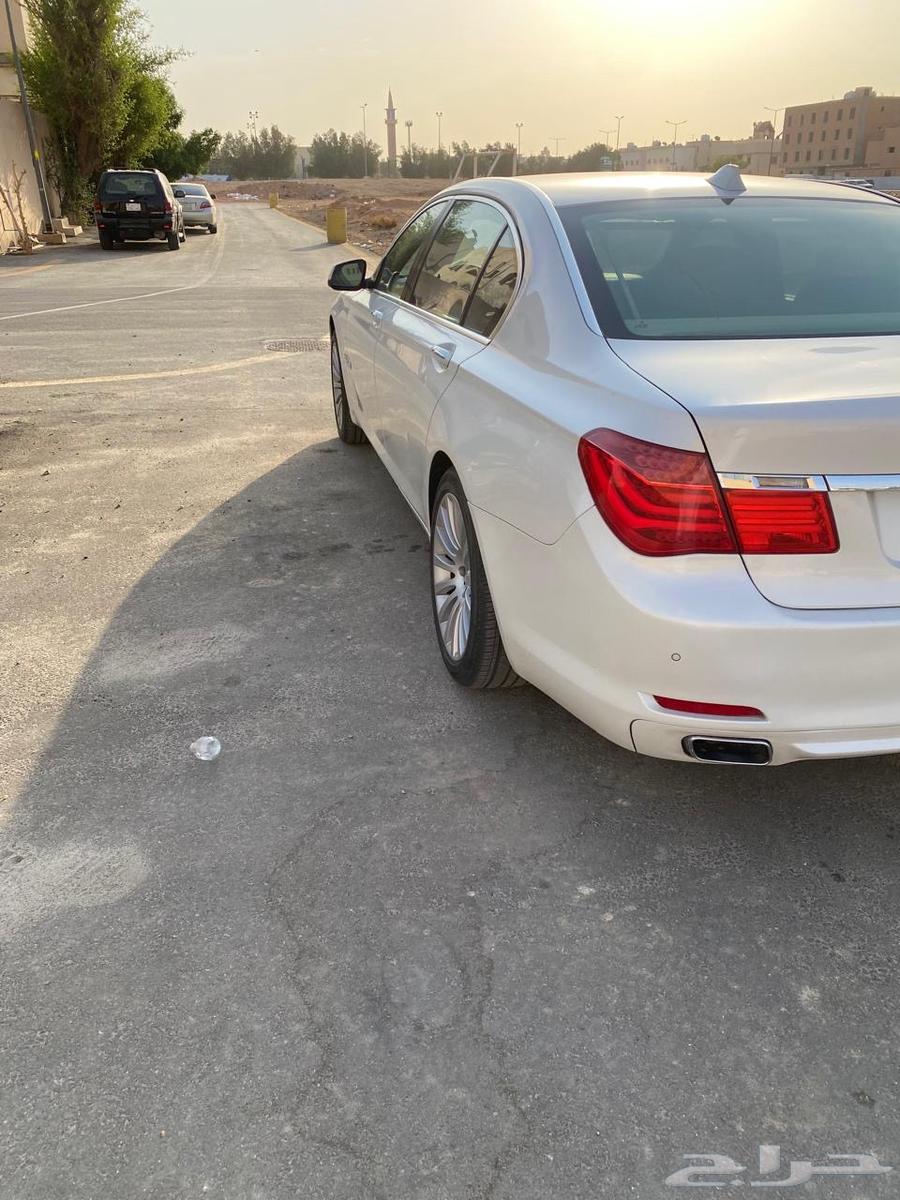 BMW 730 2012 model, full agency overhaul, condition required63654656515458112