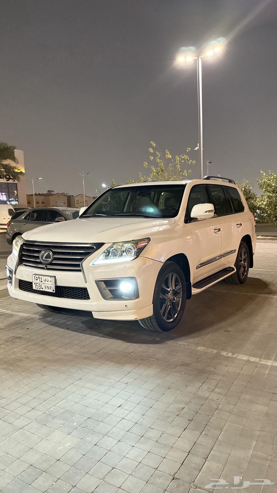 لكزس LX 570 201563655384599554110