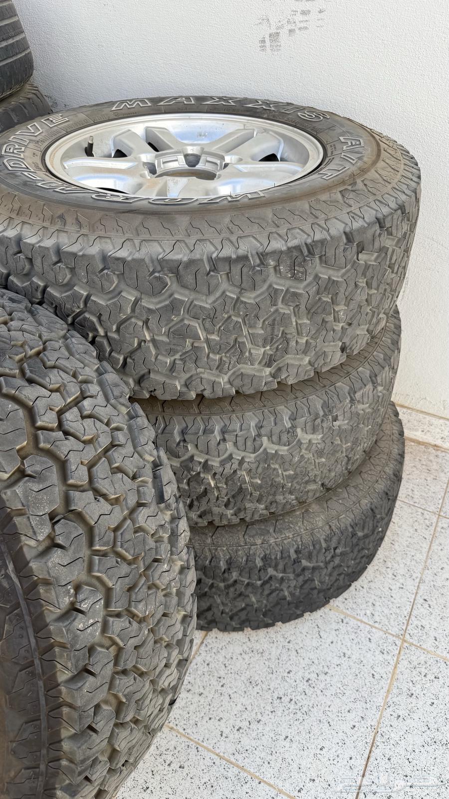 للبيع كفر ماكسس اخو الجديد مع جنوط لكزز شفت عريضه63667488734082111