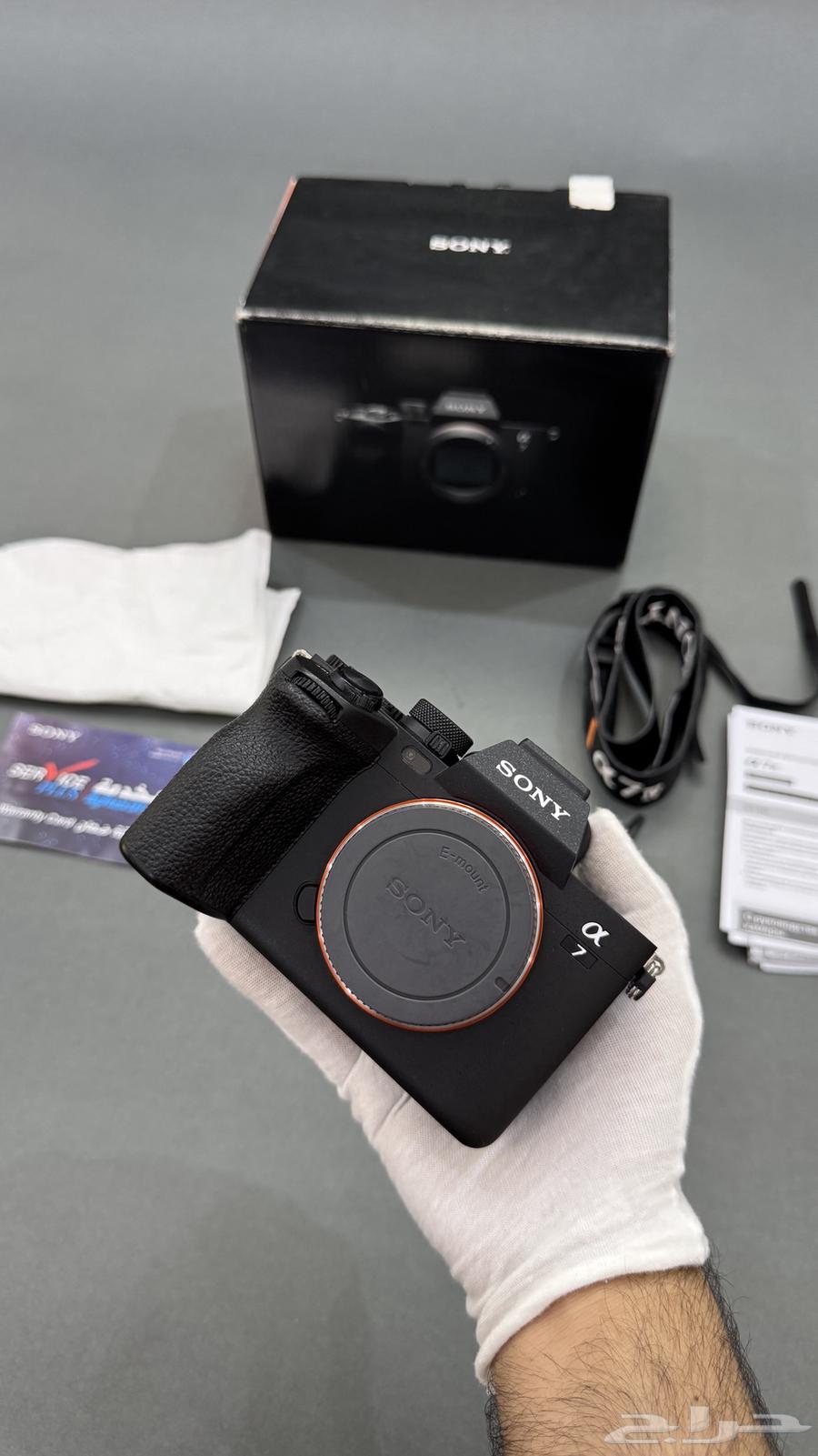 (Sold) Sony A7 IV camera, very clean63655096362883111