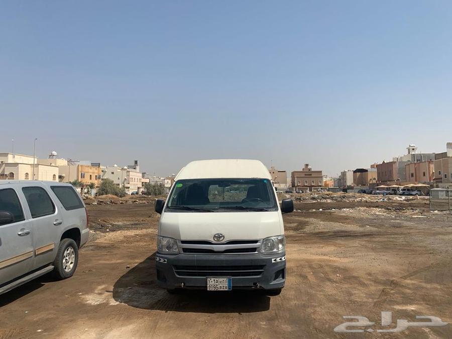 For sale, a 2013 model high roof cargo van63655587147906112