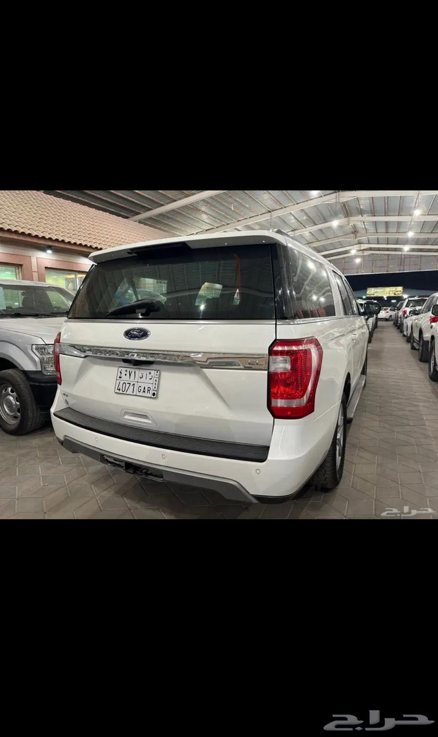 Type Ford Expedition 202163656277478017111