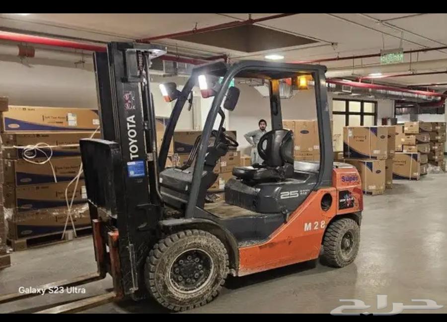 Forklift for rent, daily and monthly rental63655179717249110