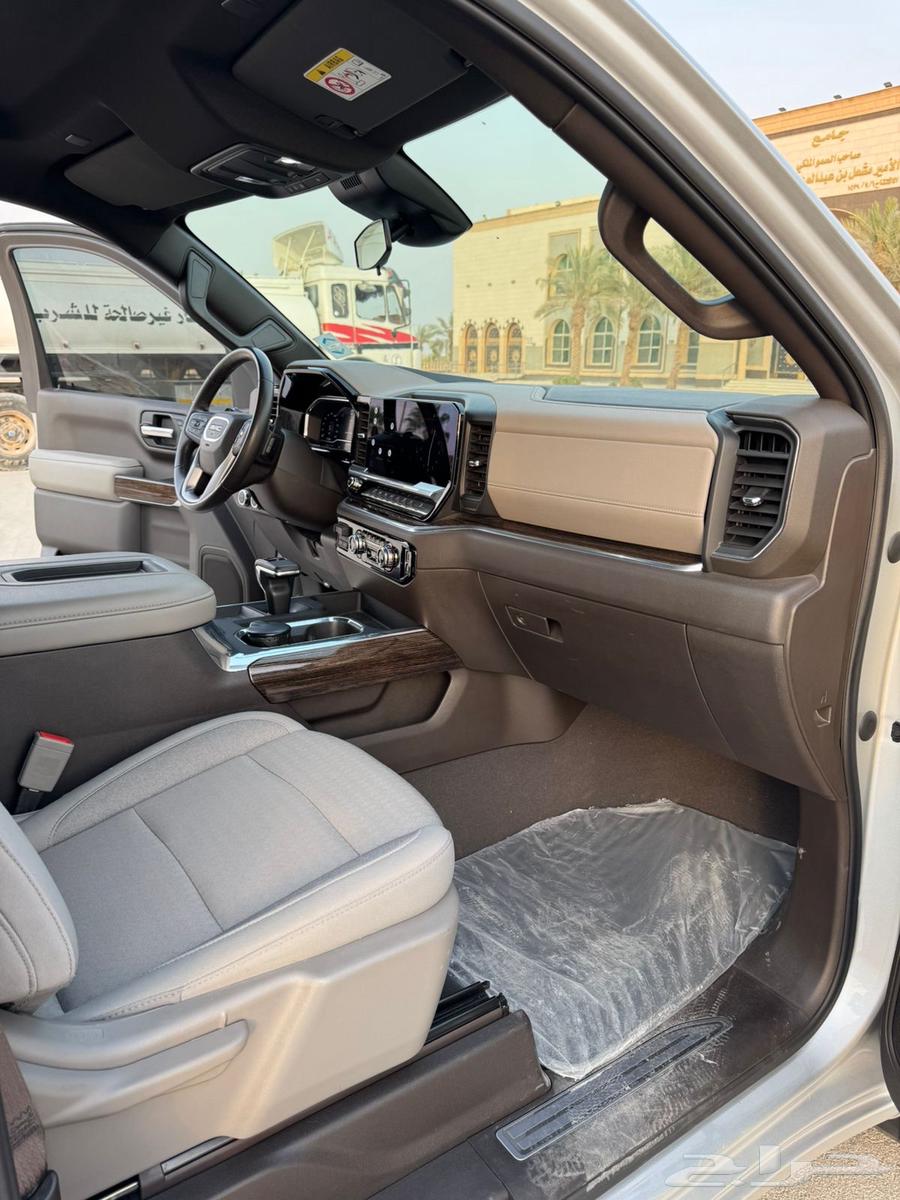 Sierra 2022 in agency condition63655479313665114