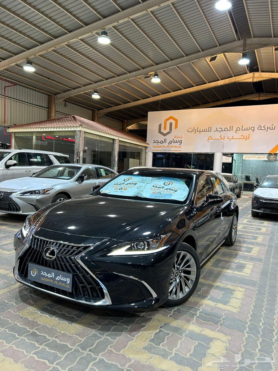 لكزس ES350 فئة الCC موديل 2025 السعر شامل 24685063655778529154110